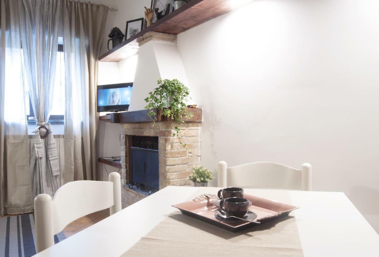 Il Palazzetto Sulla Francigena Apartment Formello Luaran gambar