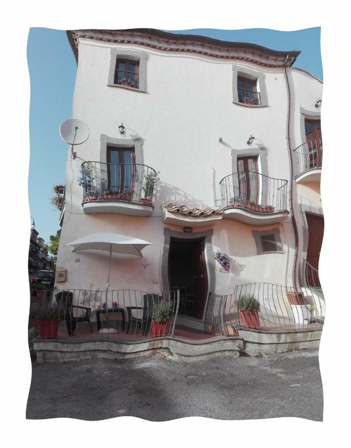 Il Palazzetto Sulla Francigena Apartment Formello Luaran gambar